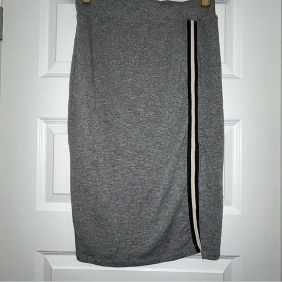 Sundry Pull on Knit Skirt - Picture 1 of 6